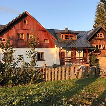 Ubytovani Na Slucim Tahu Прашилы Экстерьер фото
